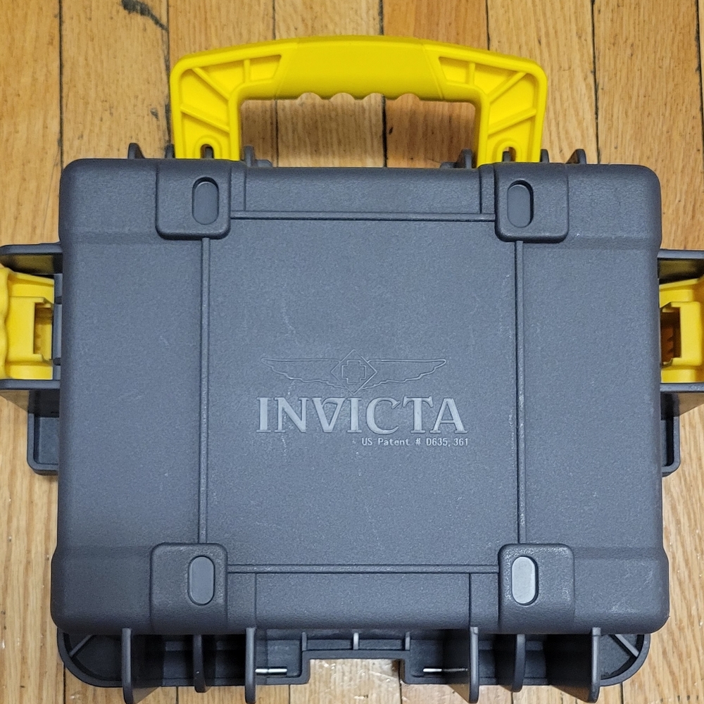 Invicta Gray and Yellow 3 Watch Case - Picture 3 of 5